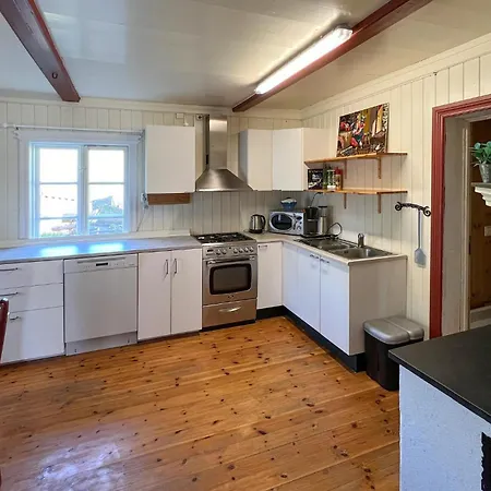 度假居 4 Bedroom Gorgeous In