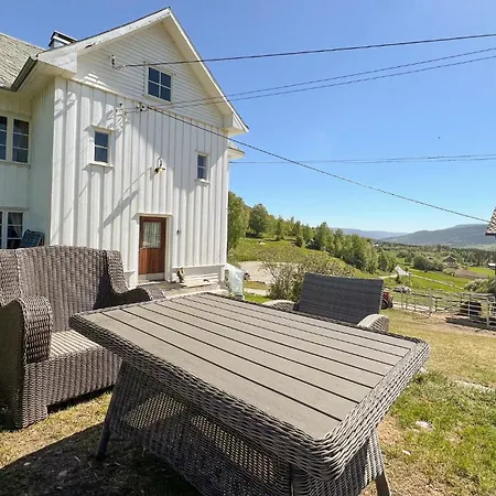 4 Bedroom Gorgeous In